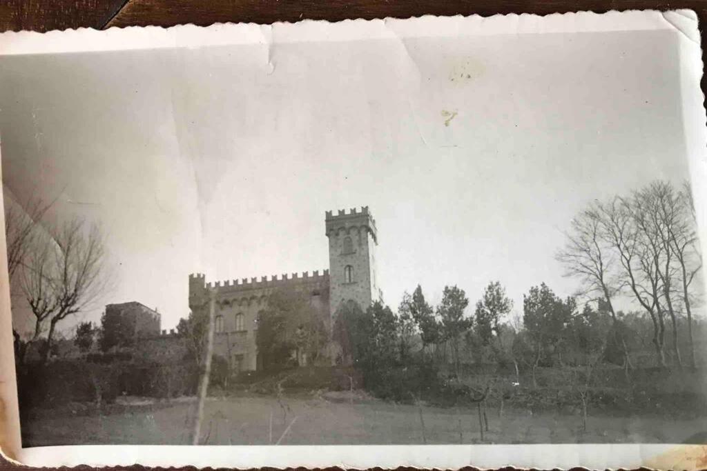 Casa La Torre Un Castello Alle Porte Di Firenze Exterior photo
