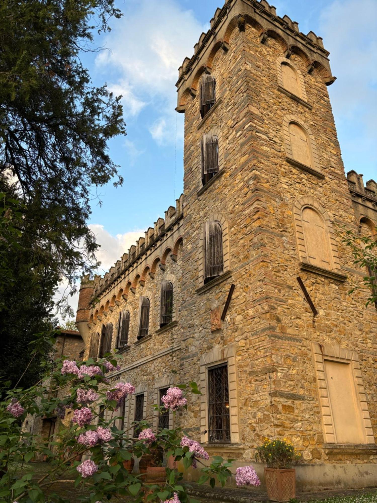 Casa La Torre Un Castello Alle Porte Di Firenze Exterior photo